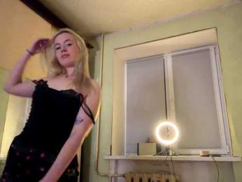 myfavoriteroom webcam bongacams model stream image