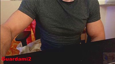 guardami2 webcam model stream image