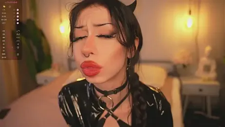 Devilsss_toy webcam model stream image