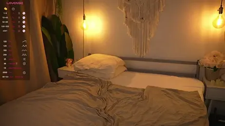 Devilsss_toy webcam model stream image