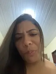 ZahraAmira_ webcam model stream image