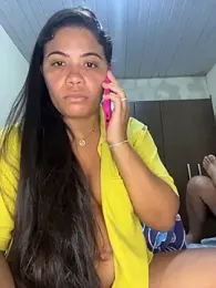 ZahraAmira_ webcam model stream image