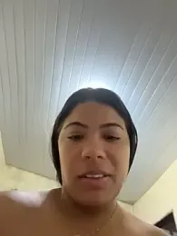 ZahraAmira_ webcam model stream image