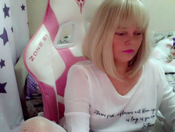 ChristieRoses webcam bongacams model stream image