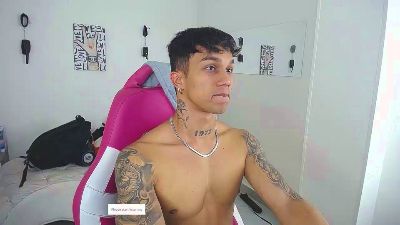 Leonard_Price webcam model stream image