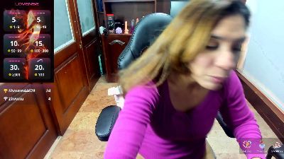 ChloeShine_ webcam model stream image