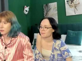 lilac_muse webcam model stream image