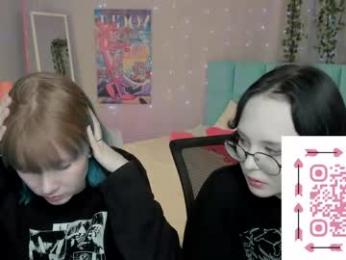 lilac_muse webcam model stream image