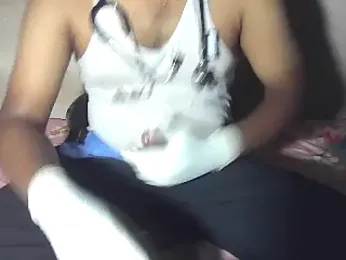 honeybunny95 webcam model stream image