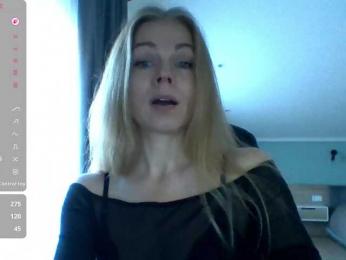 BlondaTina webcam model stream image
