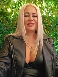 MILFBARBY webcam model stream image