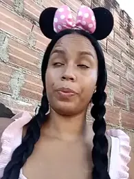 Fernanda30 webcam model stream image