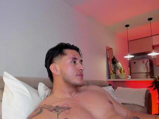 Chris Skyle webcam flirt4free model stream image