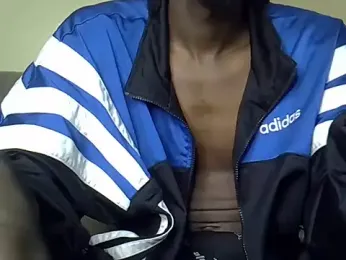кадр стрима Delicious-D