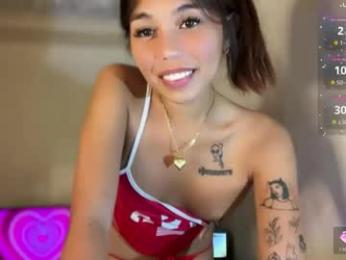petitegirlx69 webcam model stream image