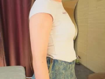 evabate webcam model stream image