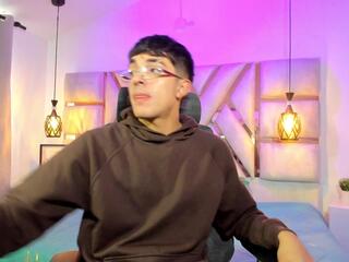 Sayron Velez webcam flirt4free model stream image