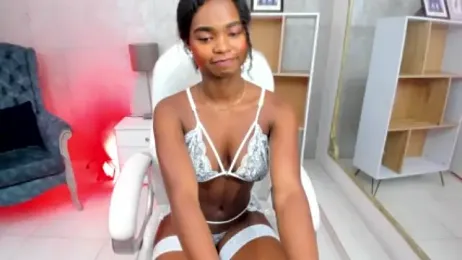 LaurenSnow webcam model stream image