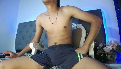 Charlir_cock_ webcam model stream image