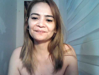 lilymaepinay webcam model stream image