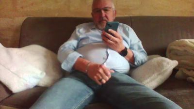 pierre332402 webcam model stream image