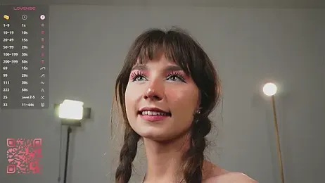 Lanenger webcam model stream image