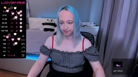 TheTrixy webcam model stream image
