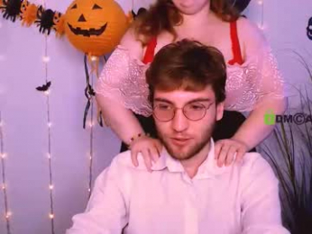 renesmee_sunset webcam model stream image