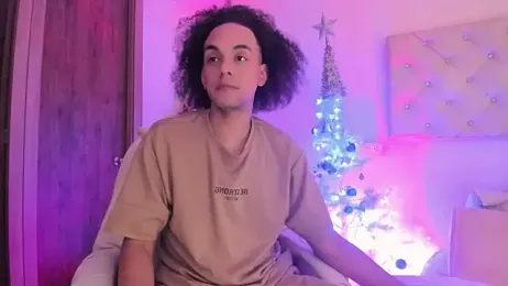 AlejoGaga12 webcam model stream image