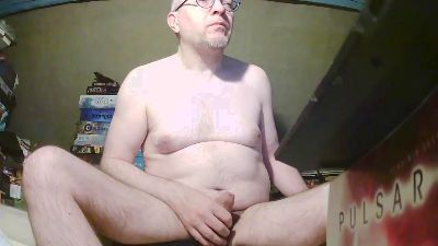 Kisswomen webcam model stream image