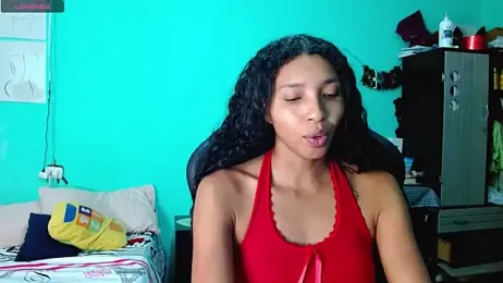 sensitive_brunette webcam model stream image