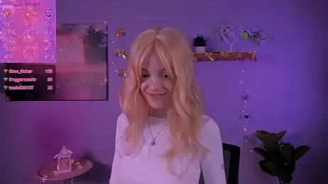 mia_starrr_ webcam model stream image