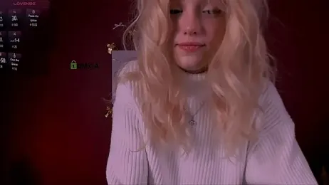 mia_starrr_ webcam model stream image