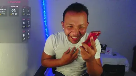 Gooss_cum webcam stripchat model stream image