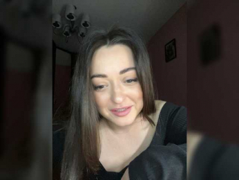 Brigittaa webcam model stream image