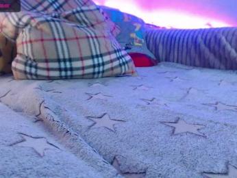 RelishSavor webcam bongacams model stream image