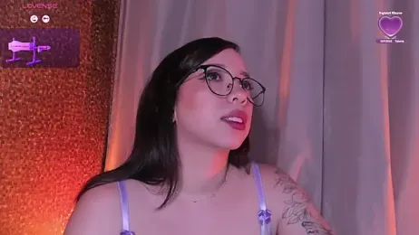 Apartment28 webcam model stream image