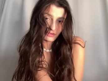 eva_ro webcam model stream image