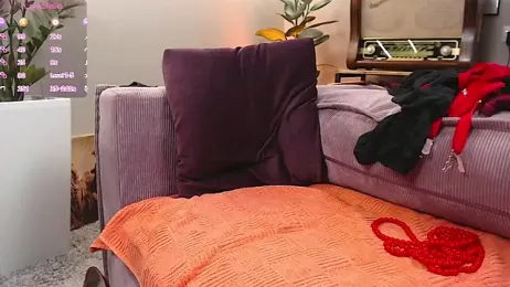 Kira_Reign webcam model stream image