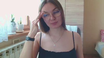EllyHEARTx webcam model stream image