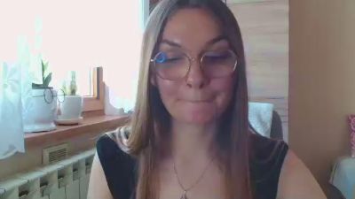 EllyHEARTx webcam model stream image