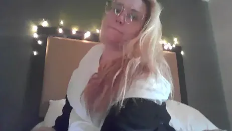 Lalalynn webcam model stream image