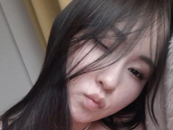LauriMoradel webcam model stream image