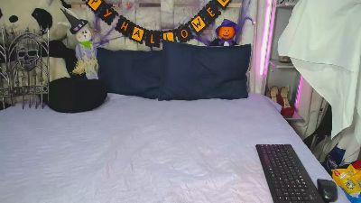 EVA_SWEETT webcam model stream image