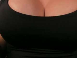 kendalljenneer webcam model stream image