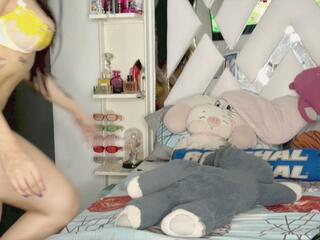 Valentina Firee webcam flirt4free model stream image