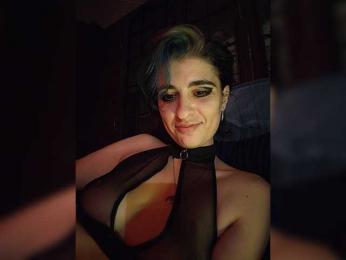 CrazySquirtSiren webcam model stream image