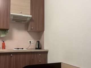 leahsmith webcam model stream image