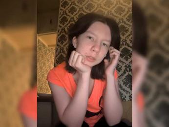 Rozvelt webcam bongacams model stream image