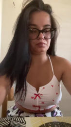 Madlen_ webcam model stream image